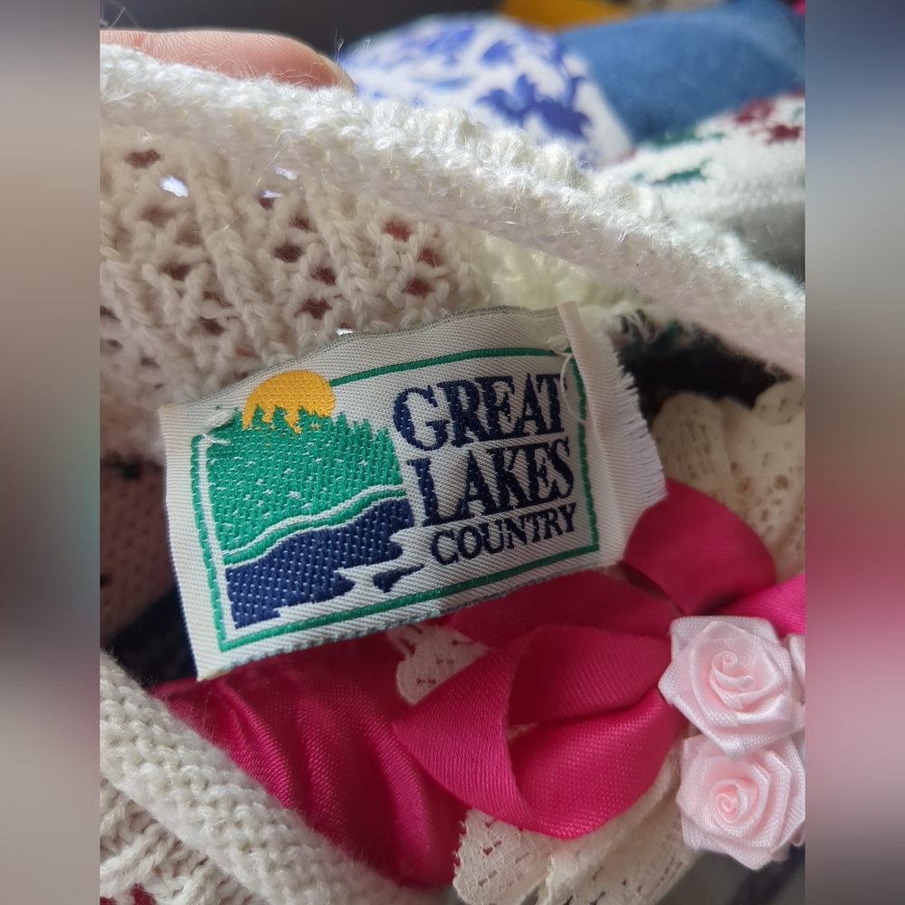 Great Lakes Country Vintage Sweater | Cream Knit Folk Eagle Pattern | Women’s S - Picture 2 of 5